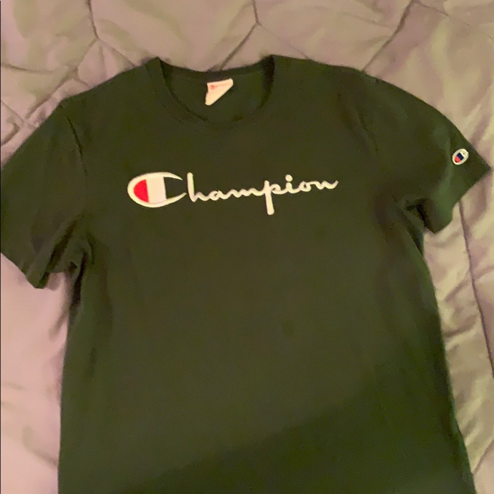 Champion t shirt